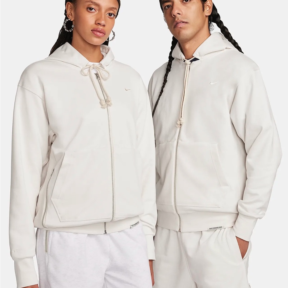 Nike Standard Issue
Unizex Dri-FIT Full-Zip Basketball Hoodie